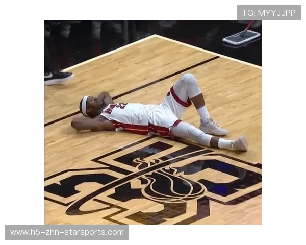 巴特勒底角三分稳稳落袋，热火咬住比分